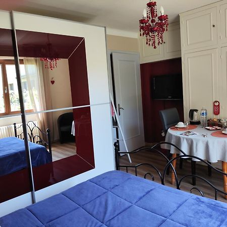 Colmar Room,Chambre Privee Chez L'Habitant,Parking Voiture Devant La Maison,Garage Moto Et Velo Exterior foto